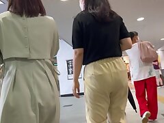 0811 Sexy Bimbo's Intense Room Adventure-Hard Hits & Real Fun!