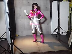 SPSE19_03 Intimate Close-Up-Stunning Babe Reveals Her Sensual Curves!