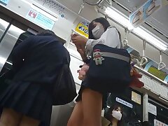 llls8545 Sizzling Amateurs-Tongues on Big, Natural Curves!