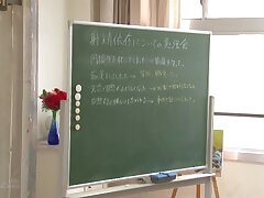 SDDE-593 Passionate Night-Seductive Brunette Takes Him Deep & Cums Hard