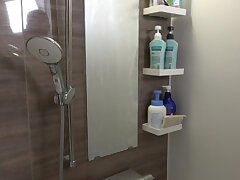 532UKH-021 Curvy Cutie's Indoor Adventure-Harder Than Ever!