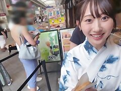 FSDSS-853 Ayase Minami Tempts Neighbor in Hot MILF Nighttime Encounter