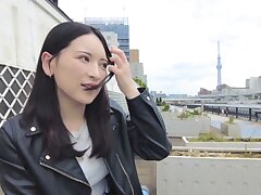 XVT-022 Masked Heist Turns Steamy-Two Tempting Beauties Seduce Thieves in Store!