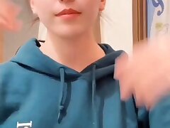 fOH04yO4 Seductive Japanese Temptress Thrills with Vibrant Vibrator Play