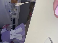 con003a Sizzling Redhead Queen Masterfully Nails the 69 Pose